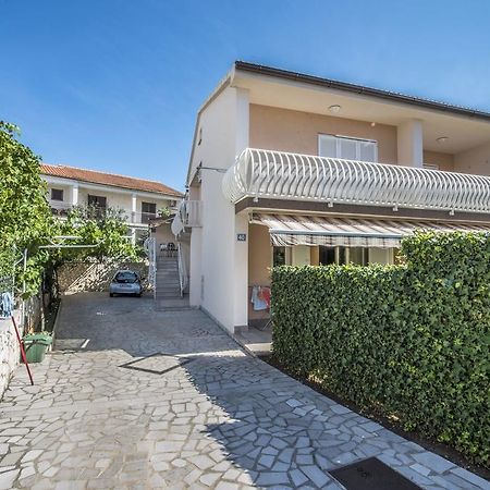 Apartment Anka D Krk Town Zewnętrze zdjęcie