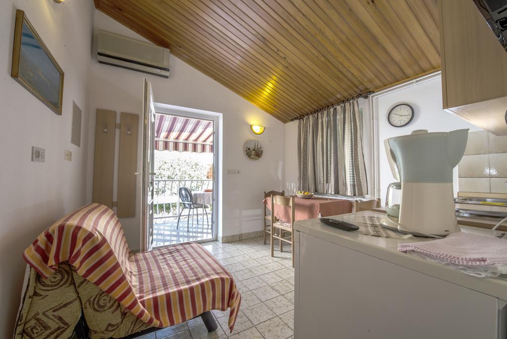 Apartment Anka D Krk Town Zewnętrze zdjęcie