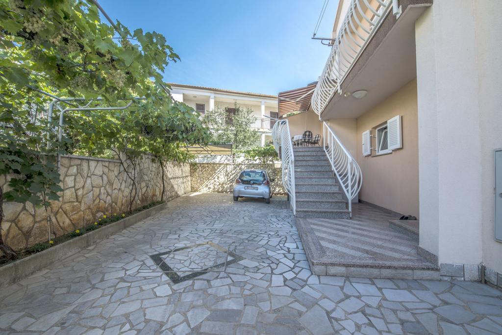 Apartment Anka D Krk Town Zewnętrze zdjęcie
