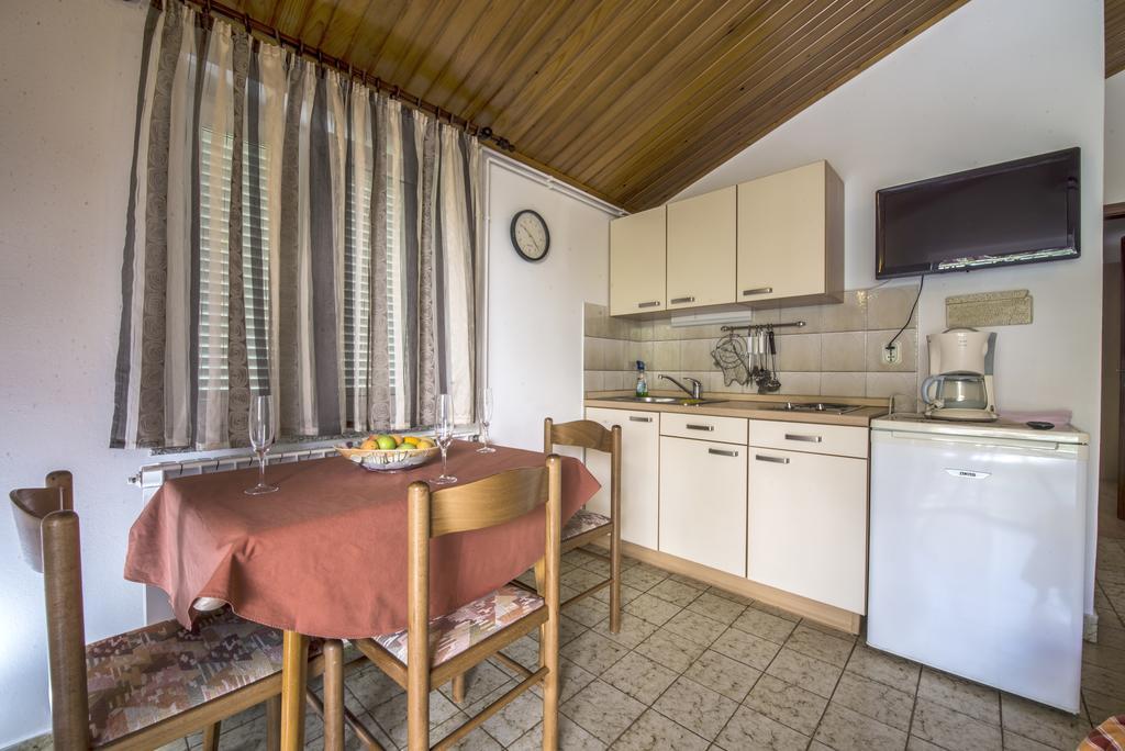 Apartment Anka D Krk Town Zewnętrze zdjęcie